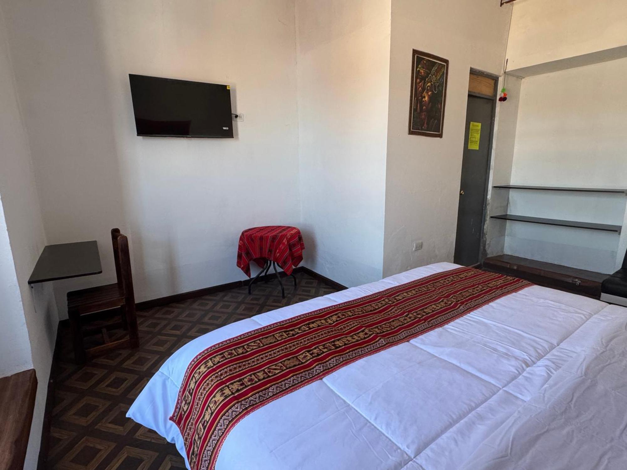 Mallku Wasi - * Cusco